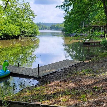 Lakeside Hot Springs Retreat With Kayaks And Boat Dock Hot Springs Village Bagian luar foto