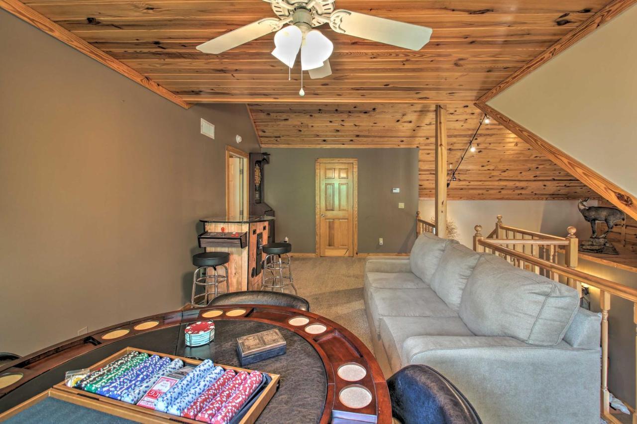 Lakeside Hot Springs Retreat With Kayaks And Boat Dock Hot Springs Village Bagian luar foto