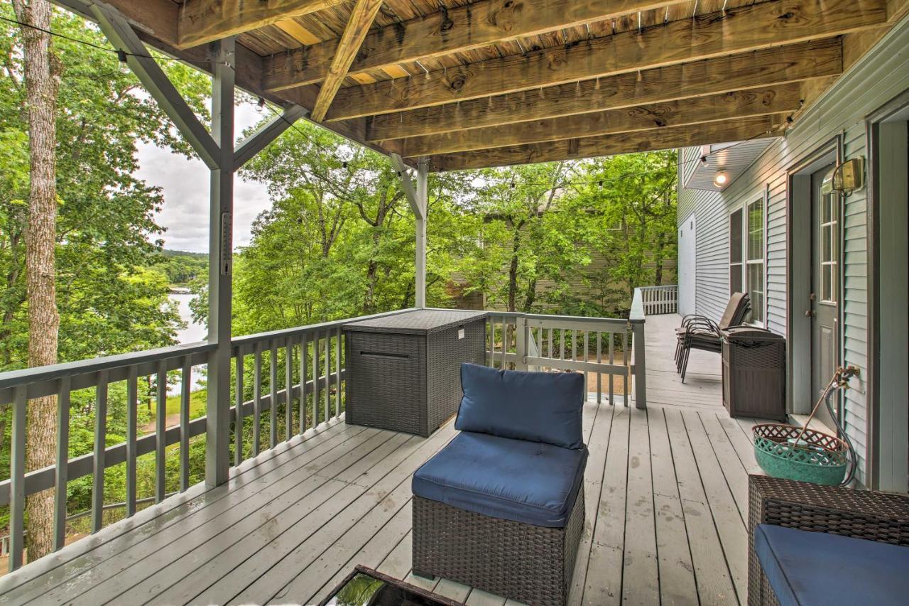 Lakeside Hot Springs Retreat With Kayaks And Boat Dock Hot Springs Village Bagian luar foto